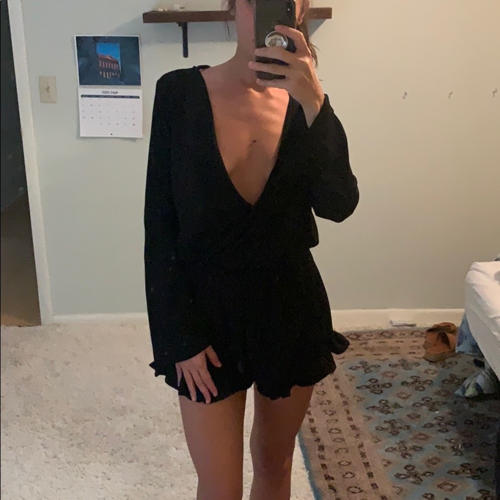 Honey Punch Long Sleeved Romper, Black, Small